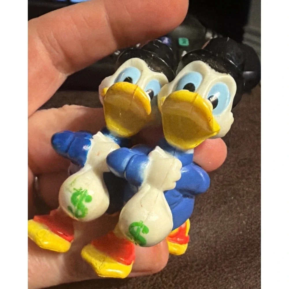 Vintage Rare 1991 Walt Disney Ducktales Scrooge McDuck  Lot Of 2 Toy Figures 90s